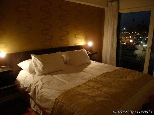 Ah Hotel Santiago Room photo